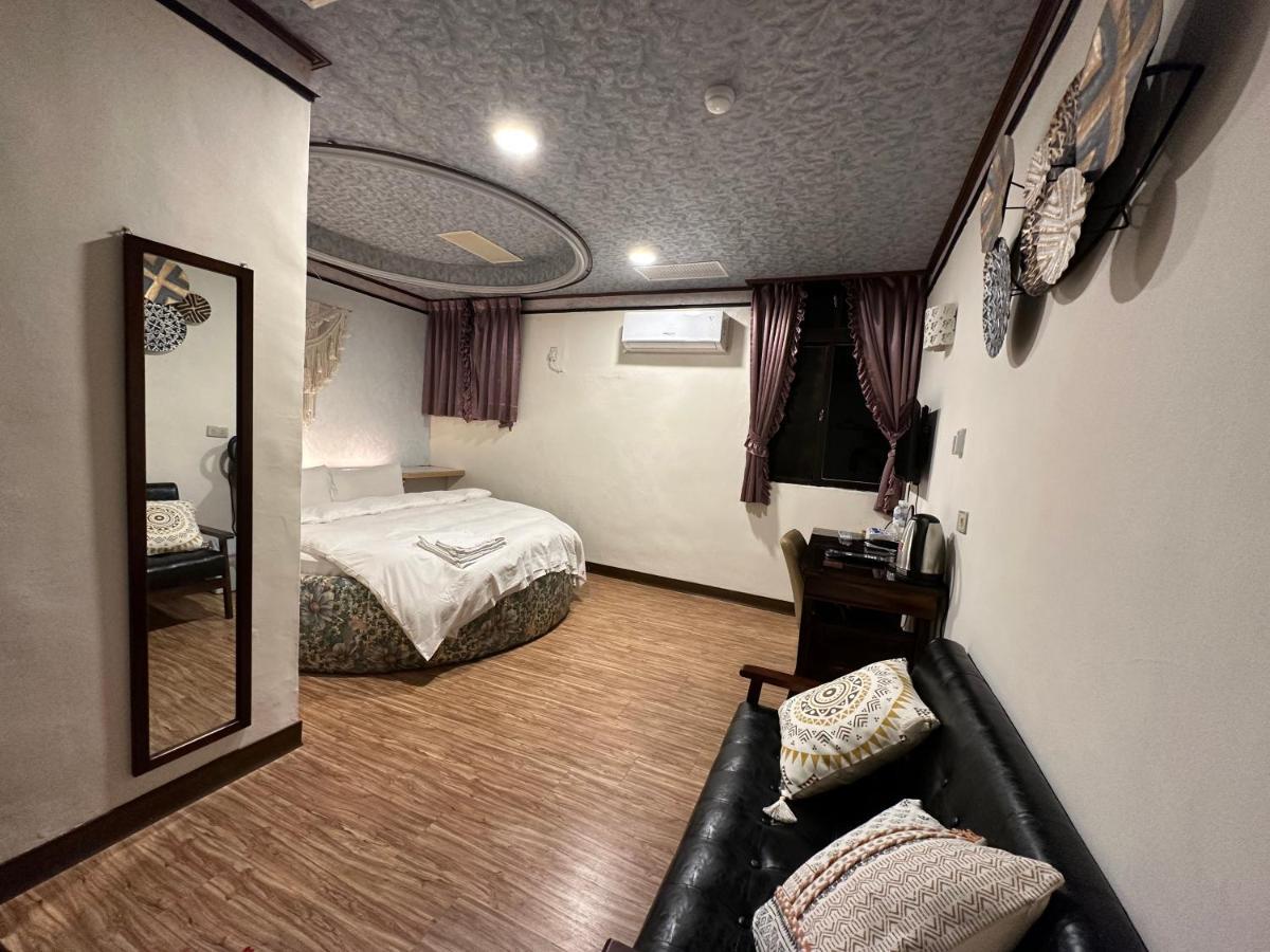 Ming Ren Hotspring Hotel Jiaoxi Buitenkant foto