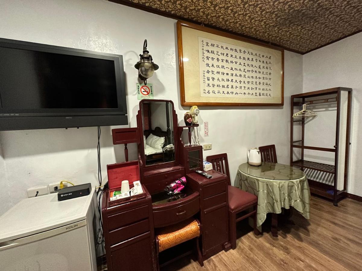 Ming Ren Hotspring Hotel Jiaoxi Buitenkant foto
