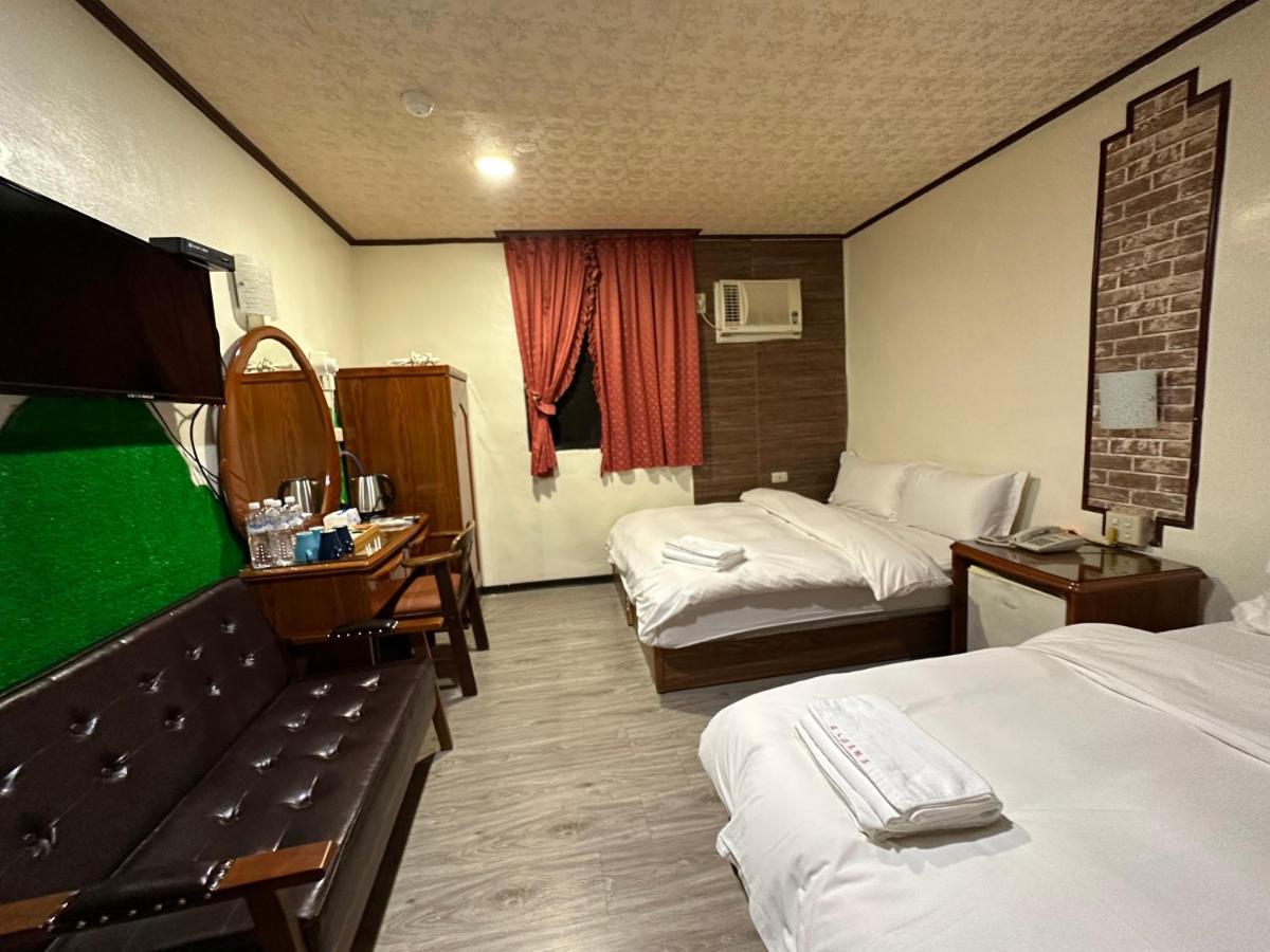 Ming Ren Hotspring Hotel Jiaoxi Buitenkant foto