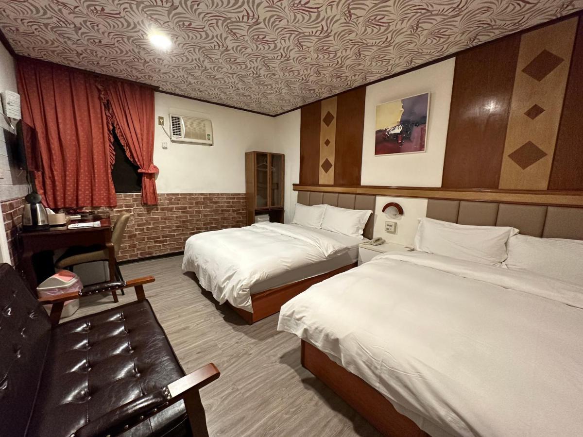 Ming Ren Hotspring Hotel Jiaoxi Buitenkant foto