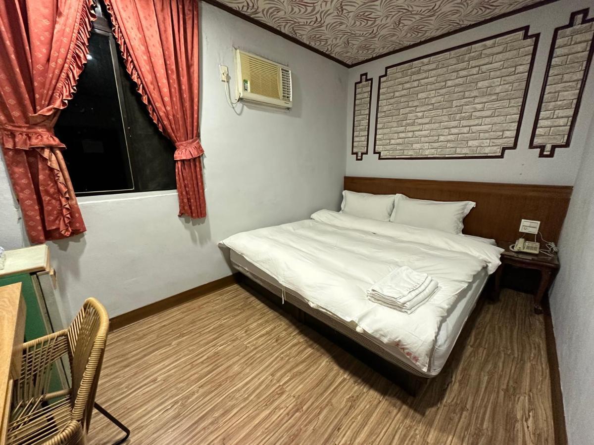Ming Ren Hotspring Hotel Jiaoxi Buitenkant foto