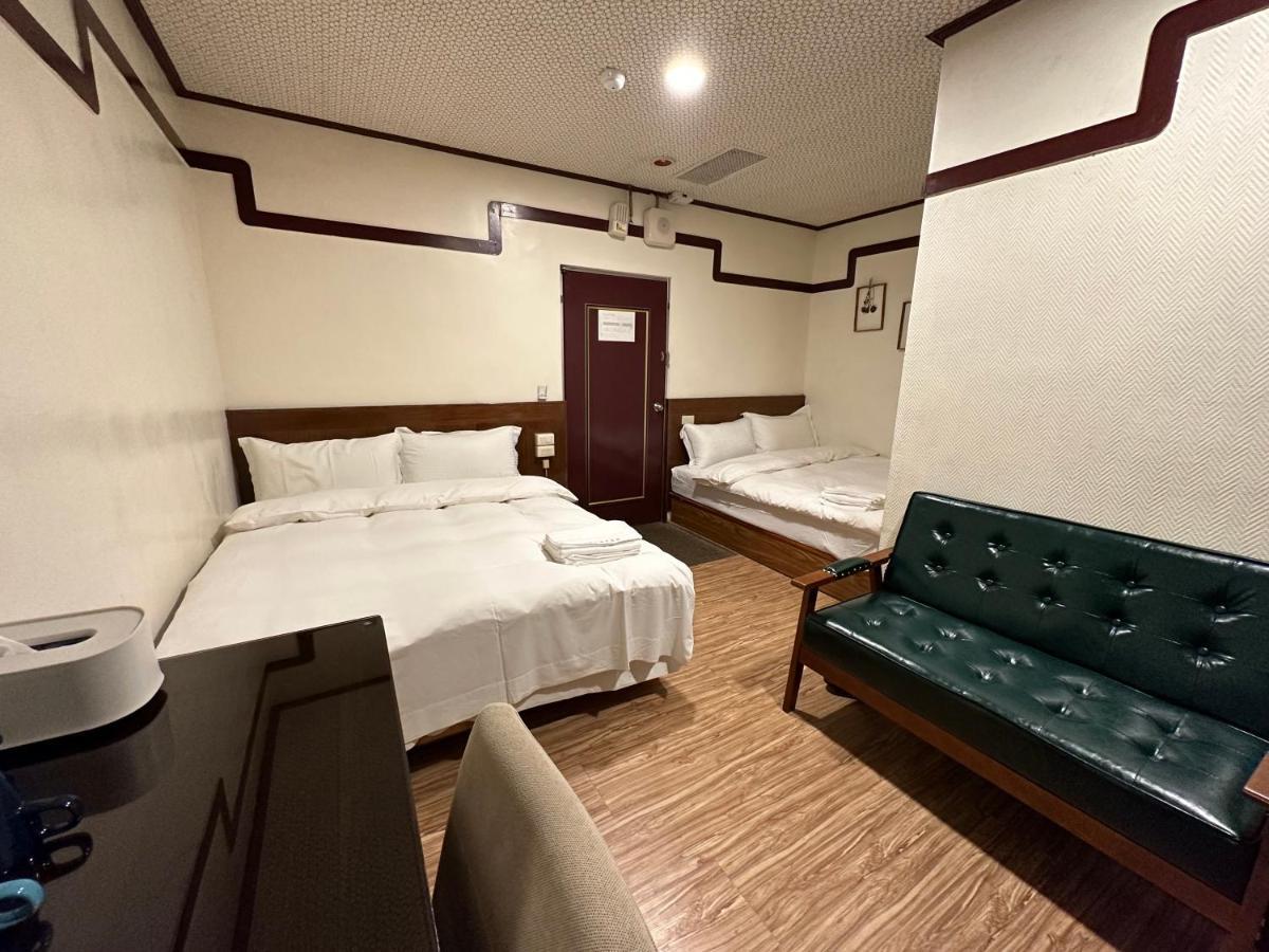 Ming Ren Hotspring Hotel Jiaoxi Buitenkant foto